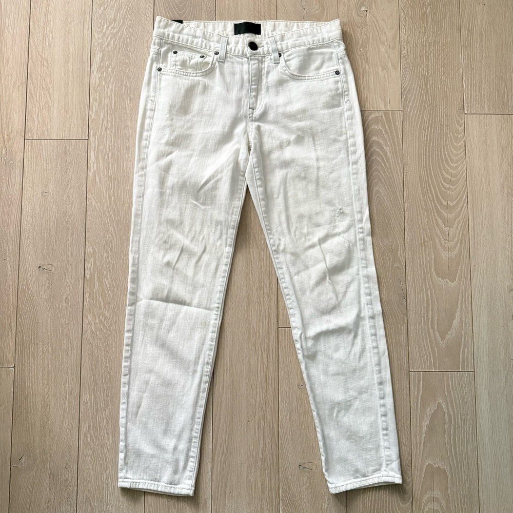 Vince. White Slim Fit Jeans in Bleached Out Women’s Size 25